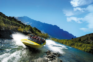 jetbaot-kawarau-river-new-zealand