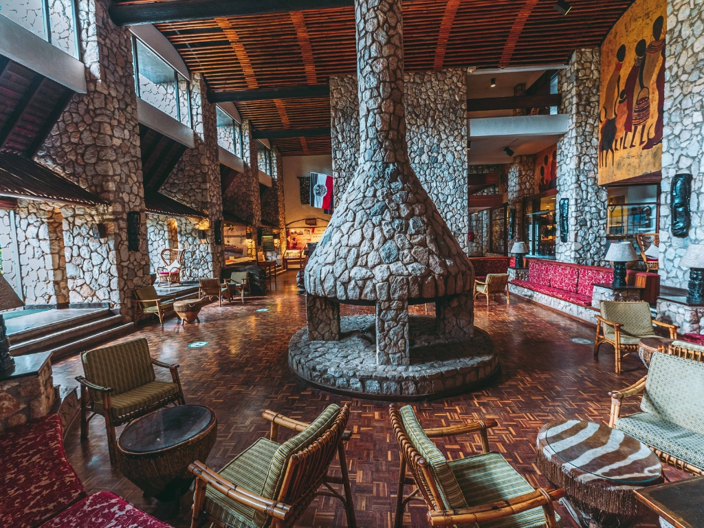 Taita Hills Safari Resort & Spa, Taita Hills lounge